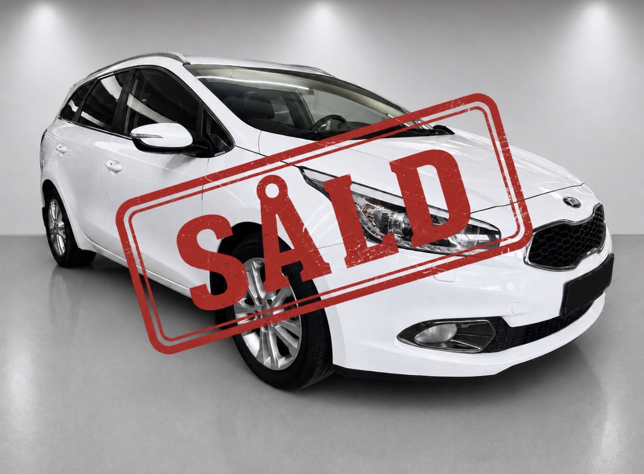 Såld! Kia Ceed Sportswagon levererad till nöjd kund.